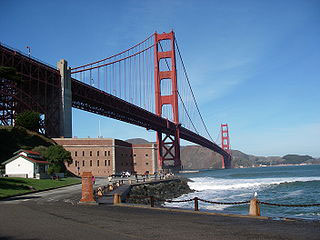 [Golden Gate Bridge and Fort Point 2009b.jpg]